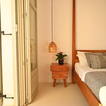 Santa Andrea * アギオス・ステファノス